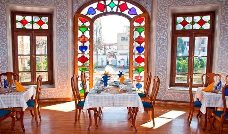 چرا تجربه غذاخوری در شیراز واجب است؟