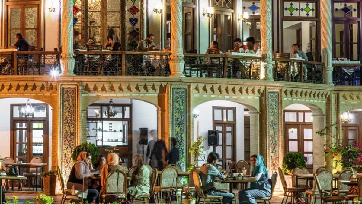 اطلاعات کاربردی عمارت شاپوری
