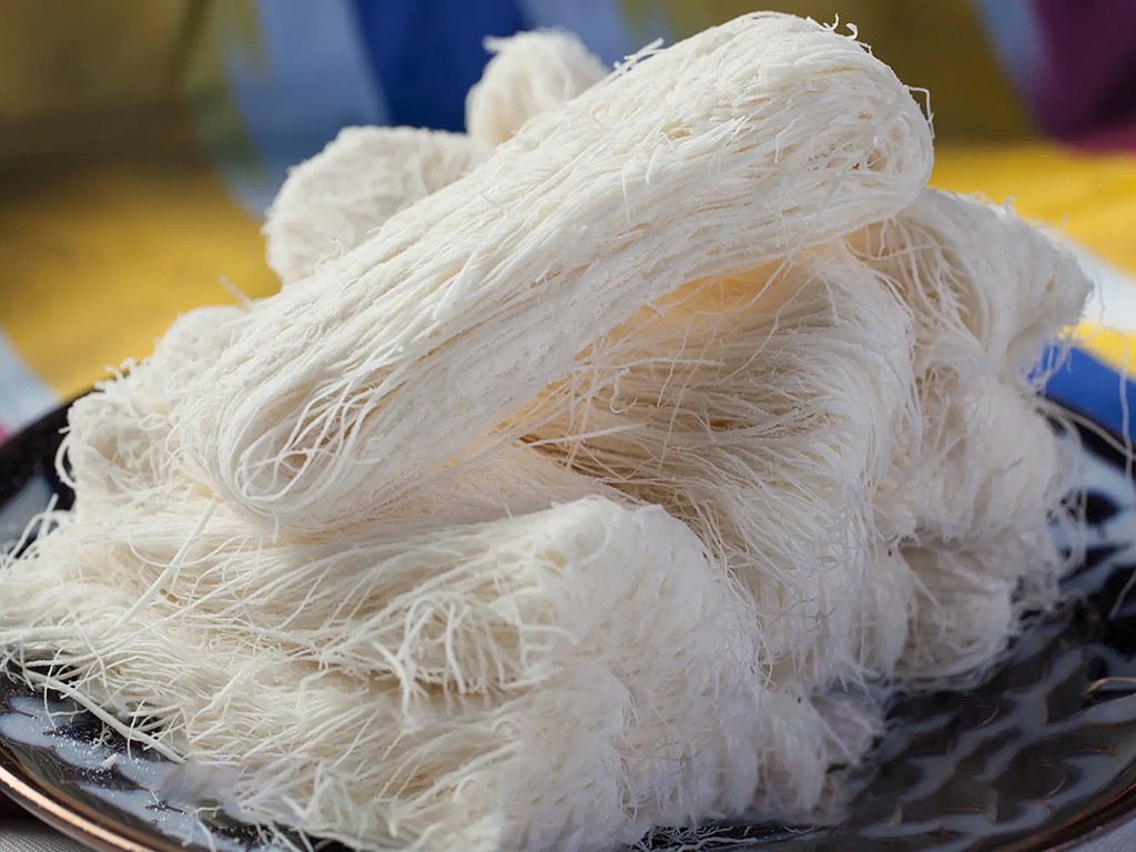 پشمک؛ تارهای شیرین خاطرات یزد