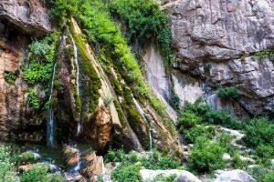 زیبایی‌های تمام نشدنی آبشار اخلمد
