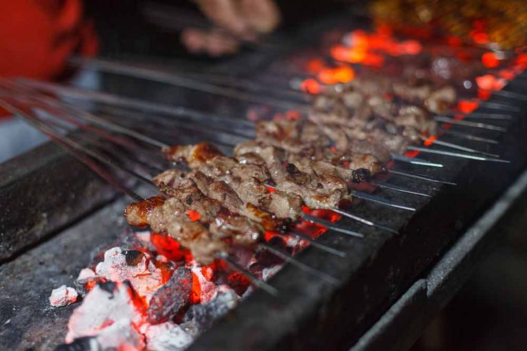 کباب بز کباب بز
