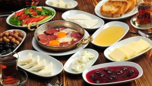 5 پیشنهاد برای خوردن بهترین صبحانه در تهران