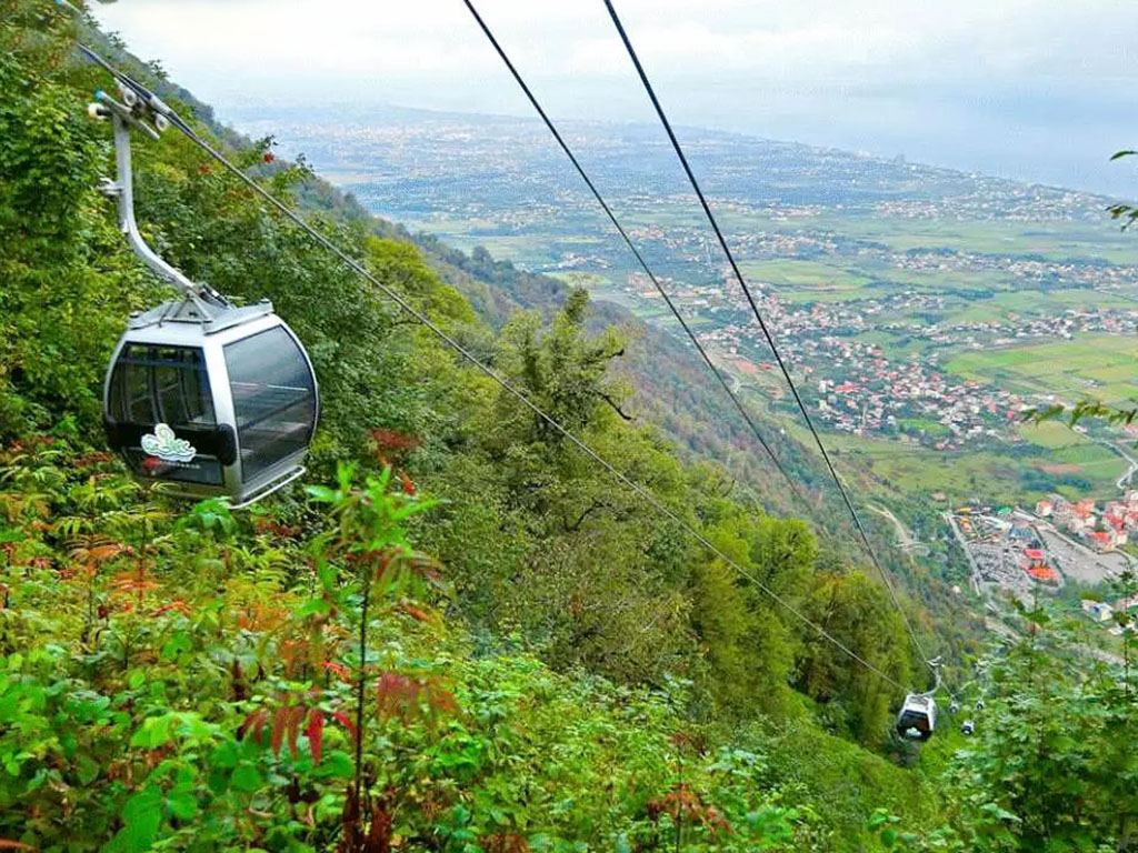 پارک جنگلی نمک آبرود