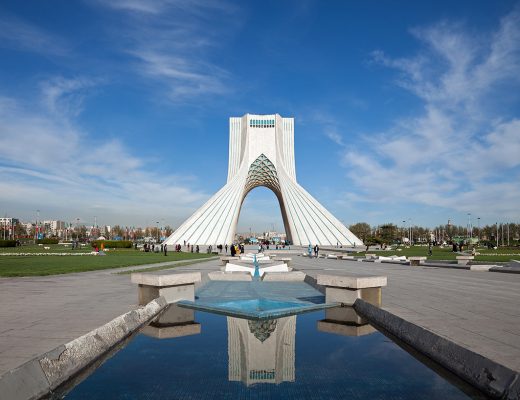 دنبال هتل در خیابان آزادی تهران هستید؟ این پست را ببینید