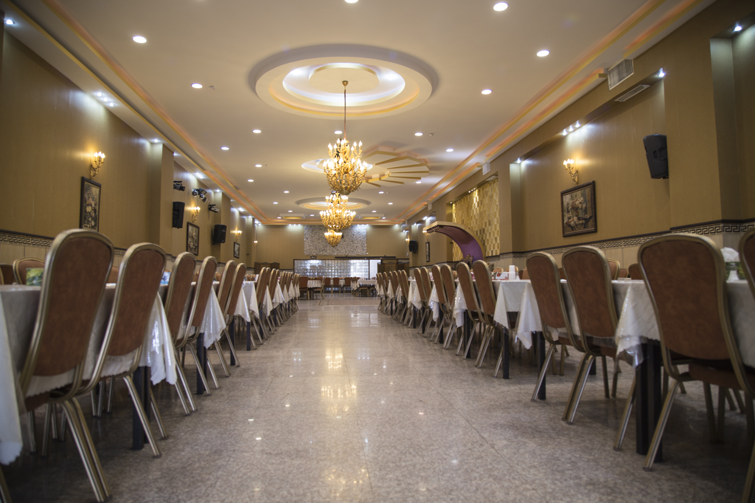 رستوران صدف زنجان