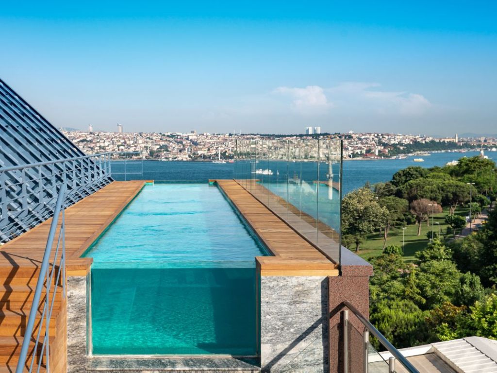 هتل سی‌ وی‌ کی پارک بسفروس استانبول (CVK Park Bosphorus Hotel Istanbul) 