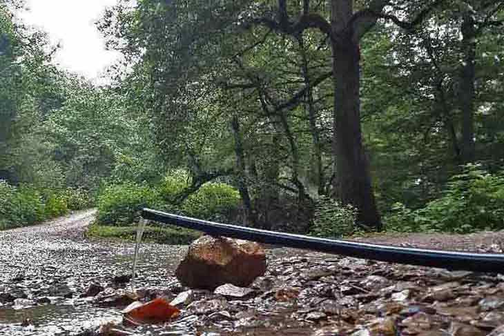 آب گرم لاویج