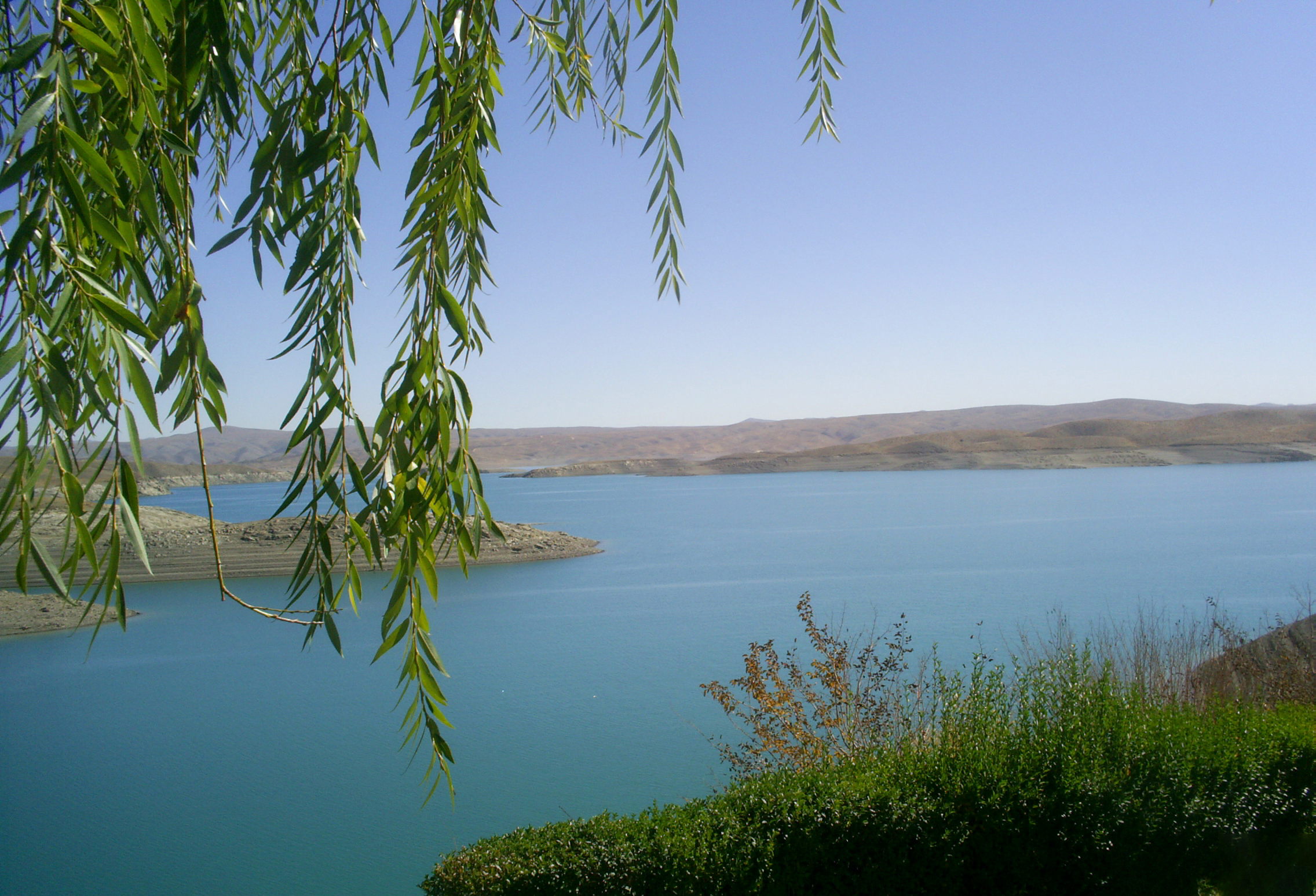 دریاچه سد چادگان