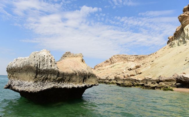 سواحل جزیره هنگام سواحل جزیره هنگام
