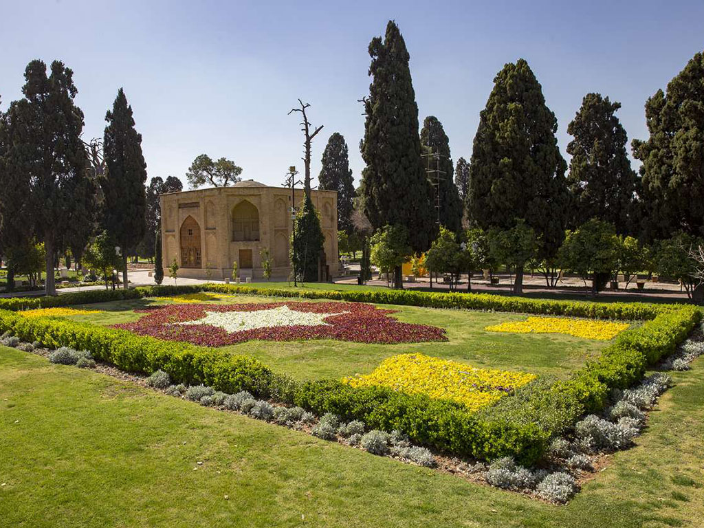 چرا نامش باغ جهان نماست؟