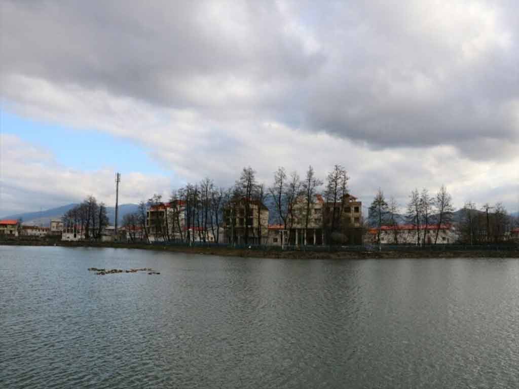 استخر پاشوران