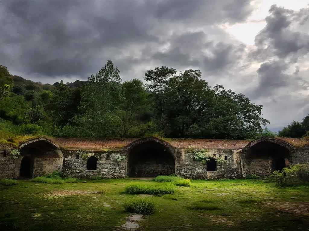 تی تی کاروانسرا