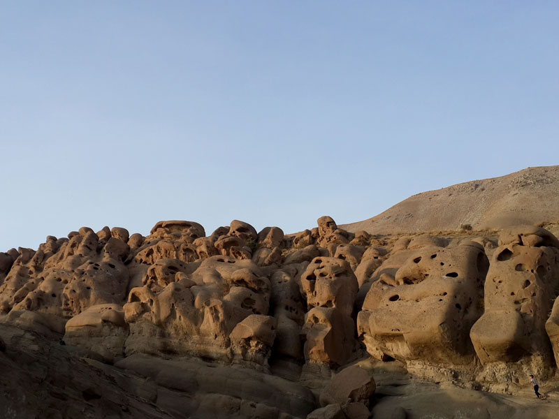مجسمه‌های سنگی وردیج