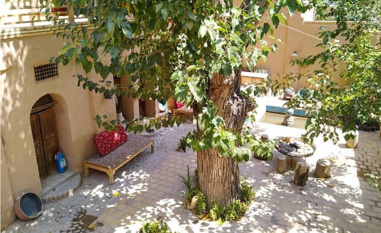 خانه تاریخی توسلیان