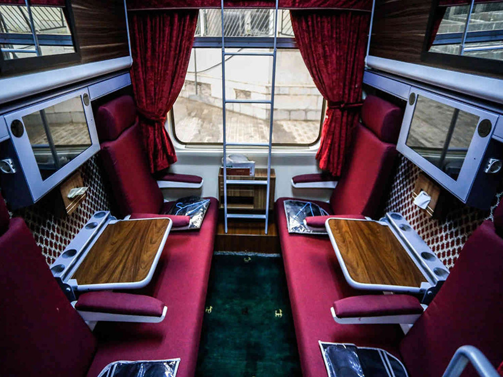 قطارهای شش تخته