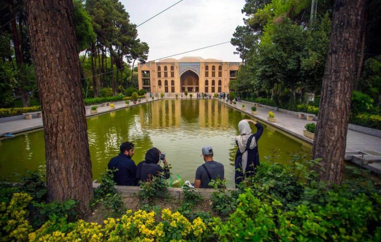 زیباترین باغ های ایران