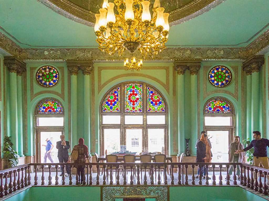 خانه تیمورتاش یا موزه جنگ