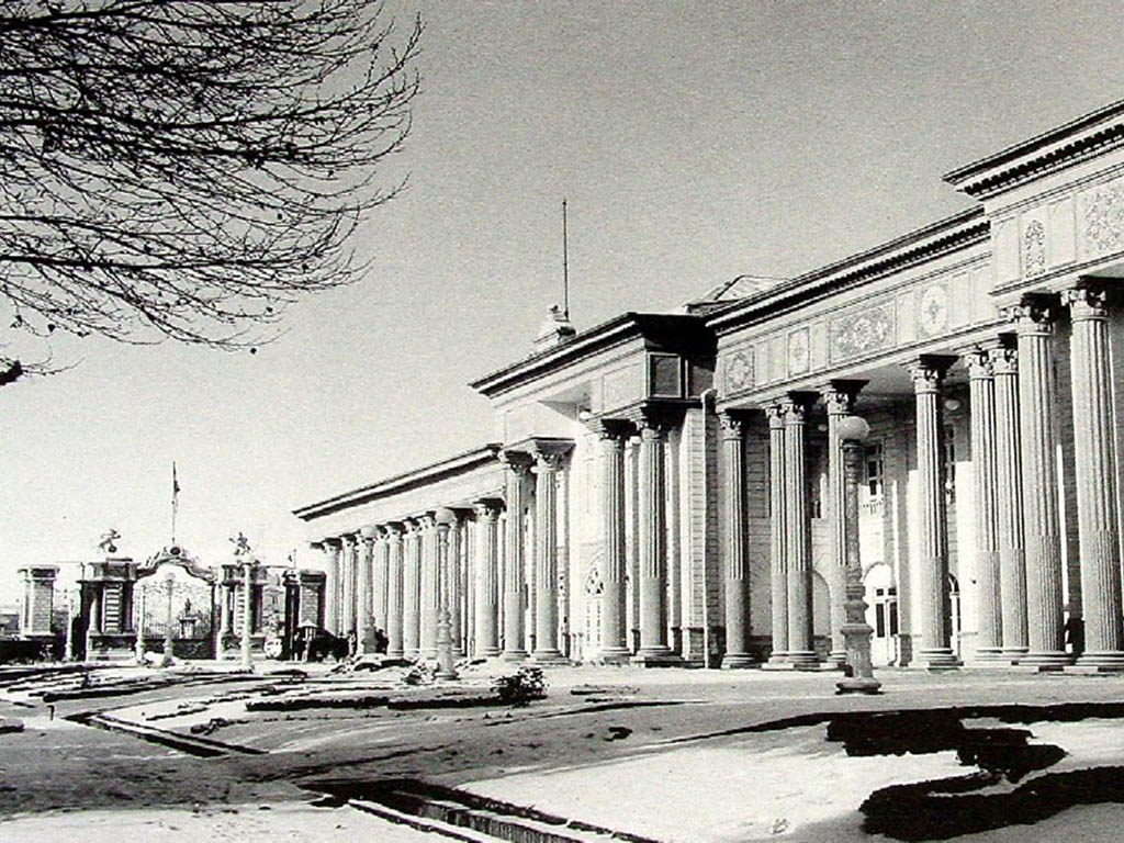 کاخ بهارستان؛ از مهمترین آثار تاریخی تهران