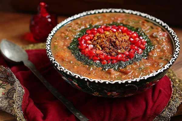 غذاهای سنتی و محلی یزد در سفر به یزد