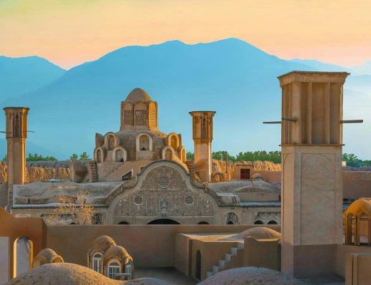 راهنمای سفر به کاشان؛ شهر گلاب و خانه‌های تاریخی