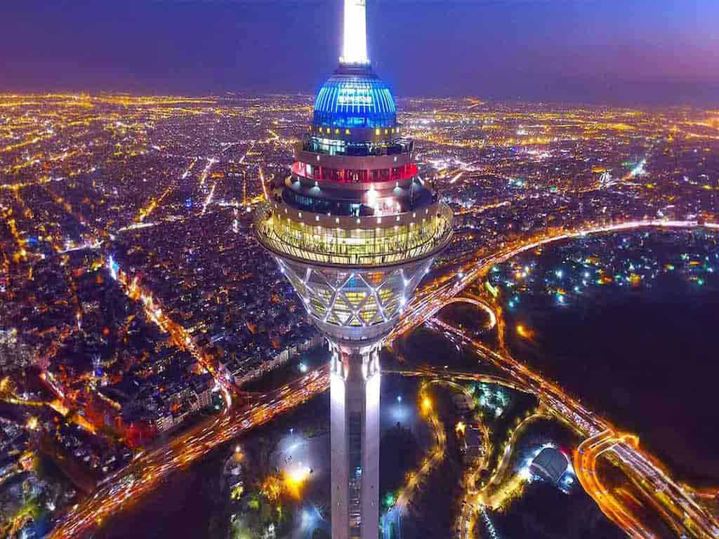 برج میلاد کجاست؟