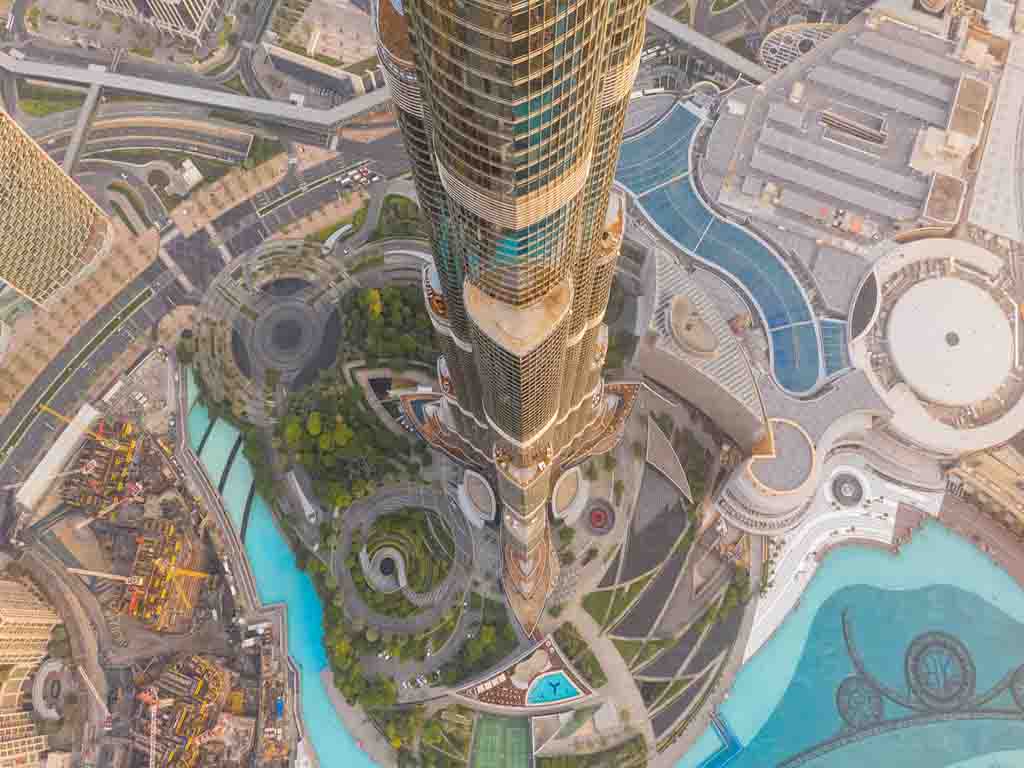 اطلاعات برج خلیفه دبی؛ درون آن چه خبر است؟
