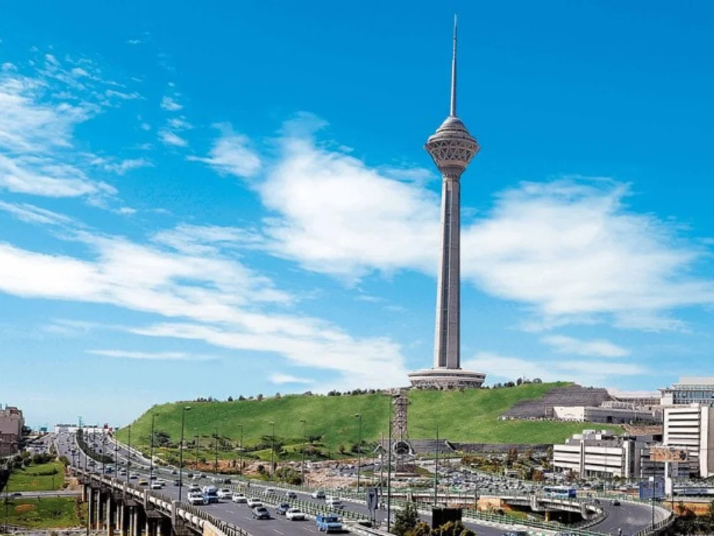 برج میلاد کجا قرار دارد؟