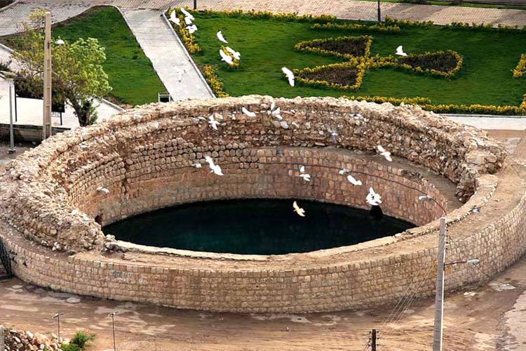 گرداب سنگی خرم‌آباد(1)