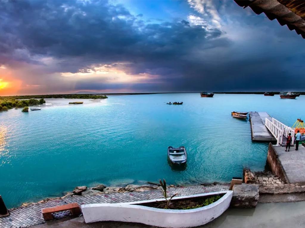 ۱.سرزمین شگفتی‌ها؛ مصر