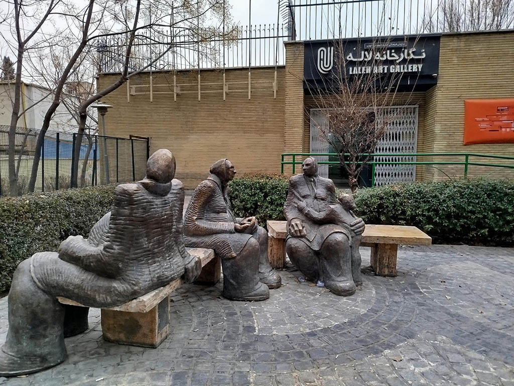 مجموعه مجسمه گروه حشمت خانم