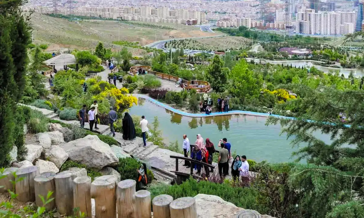پارک آبشار تهران