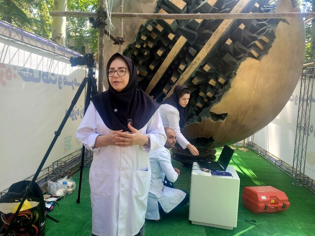 مرمت گوی برنزی 3000 کیلوگرمی