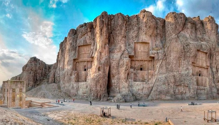 جاهای دیدنی ایران؛ نقش رستم فارس