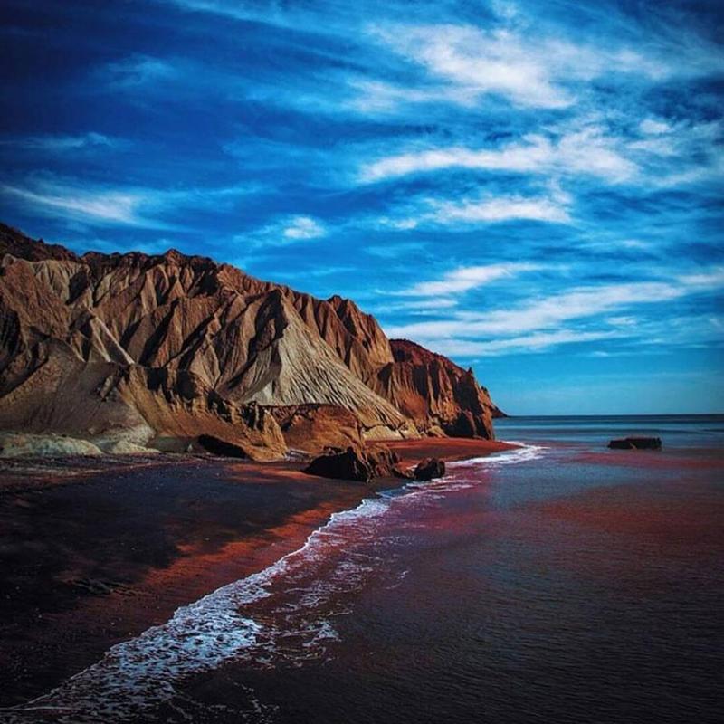 Hormuz Island is the perfect island to visit during Nowruz.